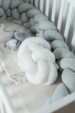 Almofada em Formato de Trança