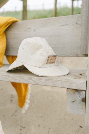 Boné com Proteção Traseira